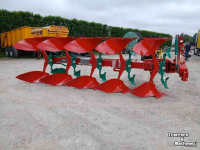 Charrues Kverneland 3300 B Variomat Ploeg
