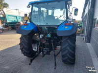 Tracteur New Holland T5050 met voorlader