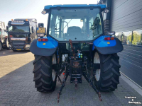 Tracteur New Holland T5050 met voorlader