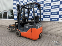Chargeuse sur pneus Toyota Traigo heftruck 48 - 15 | elektrisch