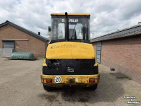 Chargeuse sur pneus Caterpillar 906