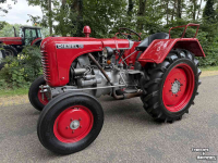 Tracteur Steyr T84