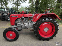 Tracteur Steyr T84