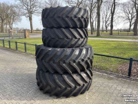 Roues, Pneus, Jantes, Barillets Jumelage Trelleborg 650/65R38  540/65R28 TM800 nieuw op 8-gaats velgen