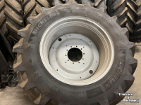 Roues, Pneus, Jantes, Barillets Jumelage Michelin Banden set Michelin Xeobib VF 710/60R42