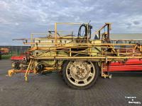 Pulvérisateur trainé Dubex Nestor 27