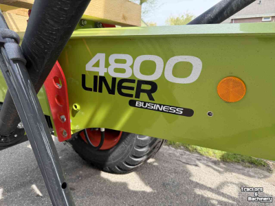 Andaineur Claas LINER 4800 BUSINESS