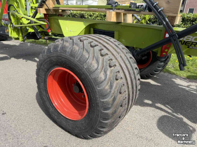 Andaineur Claas LINER 4800 BUSINESS