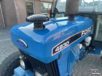 Tracteur Ford 4830