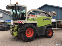 Ensileuse automotrice Claas Jaguar 900