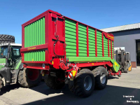 Autochargeuse Strautmann Giga Vitesse CFS 3601 opraapwagen
