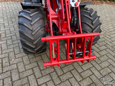 Chargeuse sur pneus Thaler 2230S
