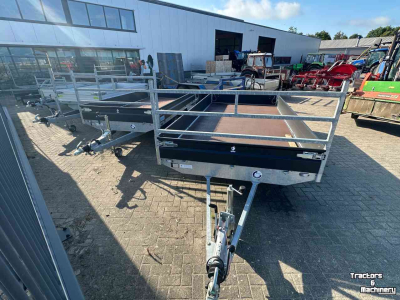 Remorque automobile jusqu’ à 3500 Kg Hapert Diverse aanhangers / aanhangwagens