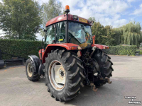 Tracteur Case CX80
