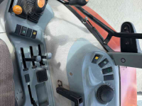 Tracteur Case CX80
