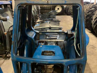 Pièces d‘occasion pour tracteurs Ford Q-cab