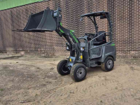 Chargeuse sur pneus WCM L1580e