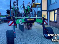 Andaineur Deutz-Fahr Swatmaster 8442 Hark