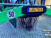 Andaineur Deutz-Fahr Swatmaster 8442 Hark