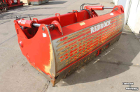 Coupe-blocs d'ensilage Redrock Allround 240-100 kuilhapper met dichte bodem kuilgrijper