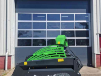 Distributeur de paille pour des logettes VDW Stroblazer Uno Power