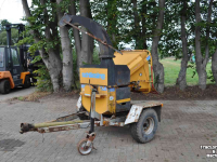 Déchiqueteuse de bois Schliesing 330 ZX