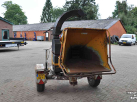 Déchiqueteuse de bois Schliesing 330 ZX