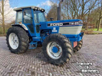 Tracteur Ford tw25