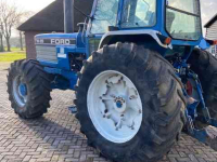 Tracteur Ford tw25