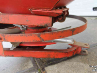 Distributeur d‘engrais Lely Centerliner enkele schijf kunstmeststrooier zandstrooier zoutstrooier