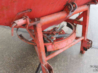 Distributeur d‘engrais Lely Centerliner enkele schijf kunstmeststrooier zandstrooier zoutstrooier