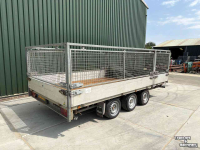 Remorque automobile jusqu’ à 3500 Kg  3 asser tridem kipper