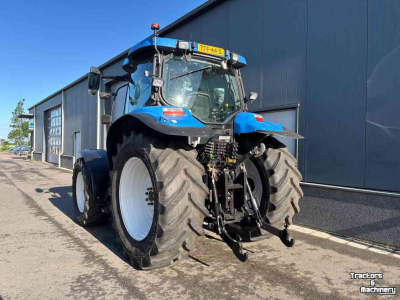 Tracteur New Holland TS 100 A Lestrekker