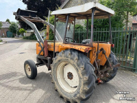 Tracteur Renault 461S