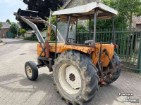 Tracteur Renault 461S