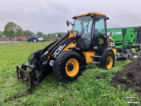 Chargeuse sur pneus JCB 409