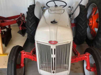 Tracteurs anciens Ford Dearborn 8NAN