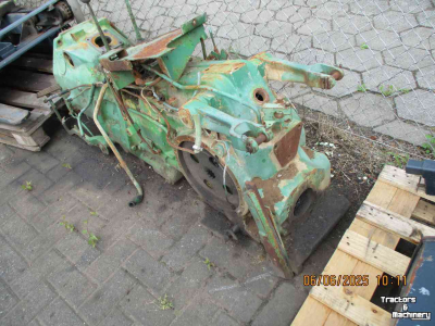 Pièces d‘occasion pour tracteurs John Deere 1020 v 920 v 820 v