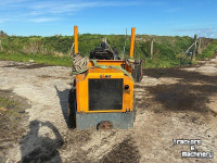 Chargeuse sur pneus Giant V451T Kniklader