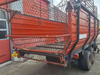 Autochargeuse Deutz-Fahr K570