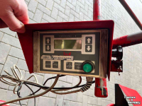 Distributeur d‘engrais Lely Kunstmeststrooier / Meststoffenstrooier