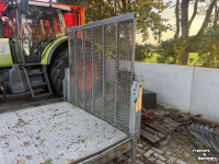 Remorque automobile jusqu’ à 3500 Kg Saris Sara 2051 machine transporter