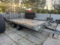 Remorque automobile jusqu’ à 3500 Kg Saris Sara 2051 machine transporter