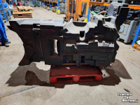 Pièces d‘occasion pour tracteurs Fendt Dieseltank 800 scr
