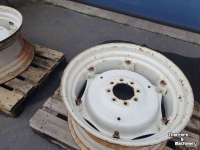Roues, Pneus, Jantes, Barillets Jumelage New Holland 14x30 Velgen 8-gaats