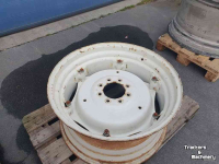 Roues, Pneus, Jantes, Barillets Jumelage New Holland 14x30 Velgen 8-gaats