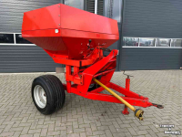Distributeur d‘engrais Kuhn Kunstmeststrooier C ZSB