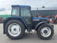 Tracteur New Holland 7740