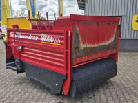Distributeur de fourrage en bloc Schuitemaker Amigo 20S Blokkenwagen