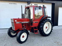 Tracteur International 685